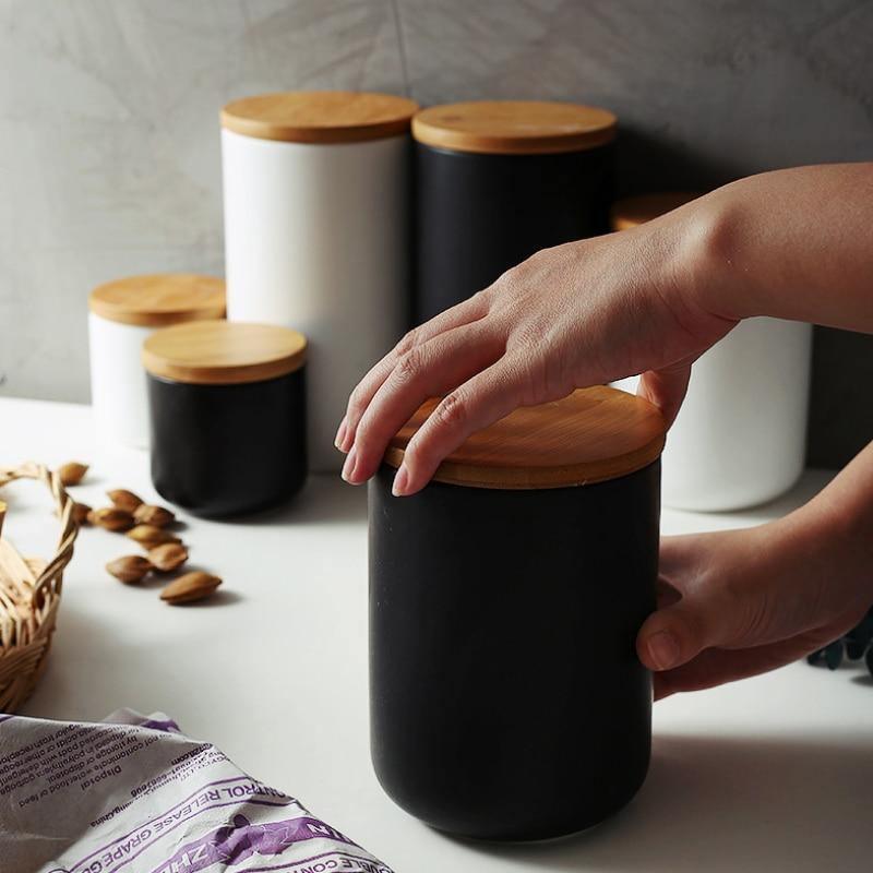 BAMBOOFRESH – Airtight ceramic storage jars with bamboo lids for fresh, organized kitchens